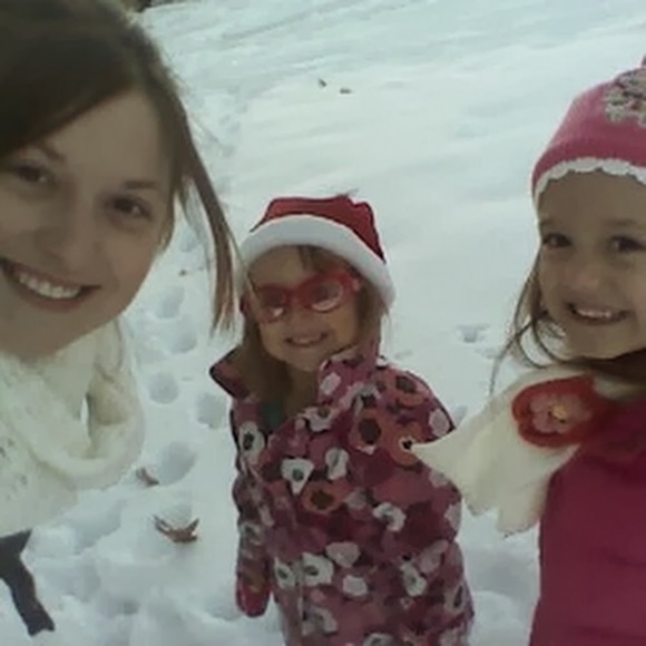 Meet your Posher, Kaytee - Picture 4 of 10